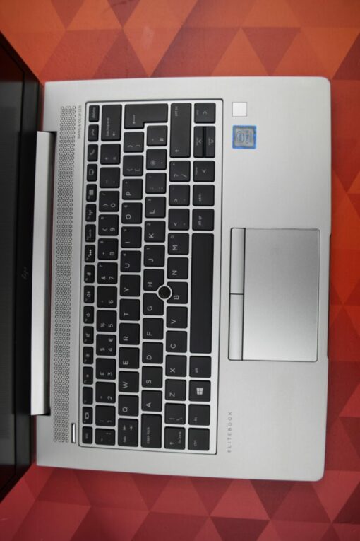 HP Elitebook 830 G6