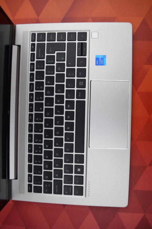 HP Probook 640 G8