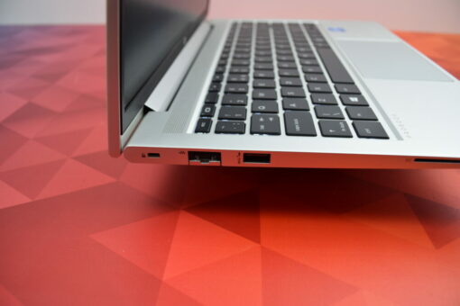 HP Probook 640 G8