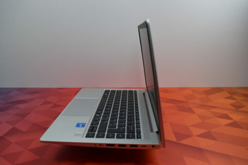 HP Probook 640 G8