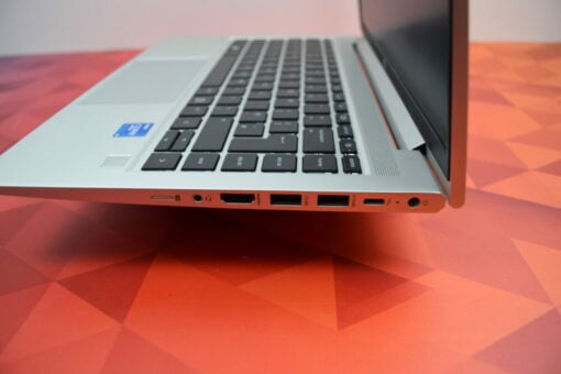 HP Probook 640 G8