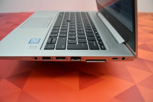 HP Elitebook 830 G6