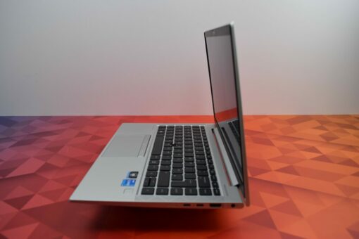 HP Elitebook 840 G8