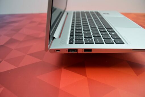 HP Probook 640 G9