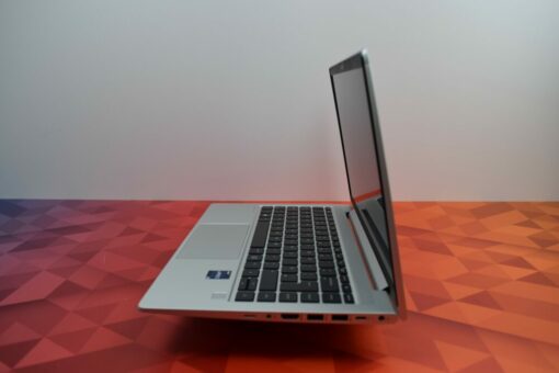 HP Probook 640 G9
