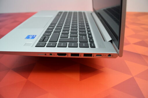 HP Probook 640 G8