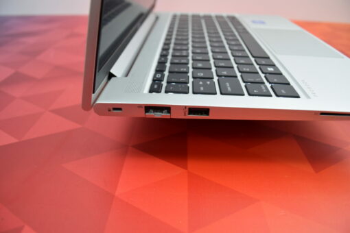 HP Probook 640 G8