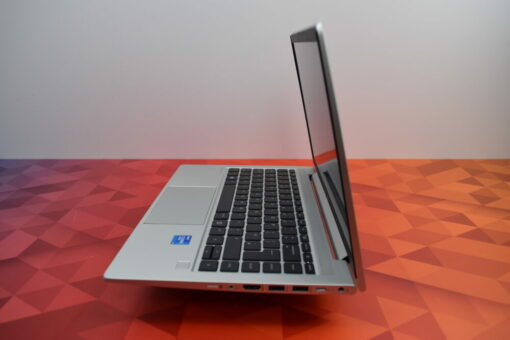 HP Probook 640 G8
