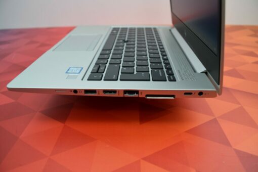 HP Elitebook 830 G6