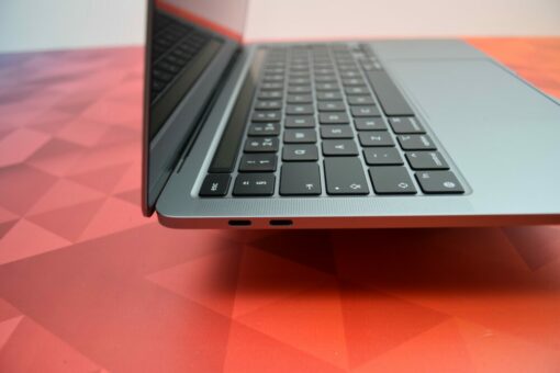 Apple MacBook Pro M1