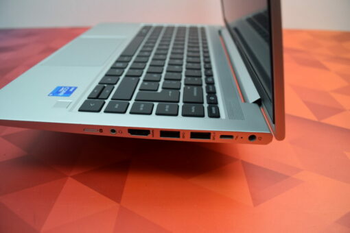 HP Probook 640 G8