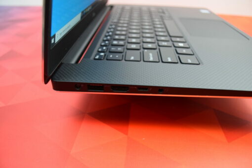 Dell Precision 5540 15.6" i7 9th gen