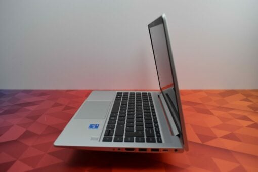 HP Elitebook 640 G8