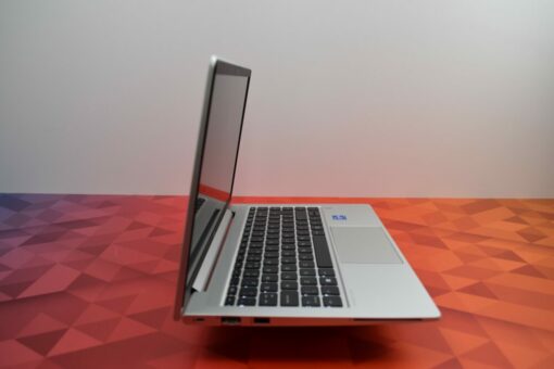 HP Probook 640 G8