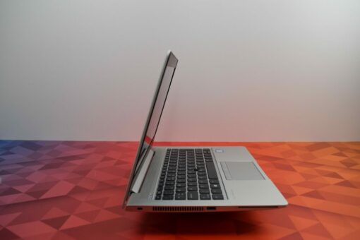 HP Elitebook 830 G6