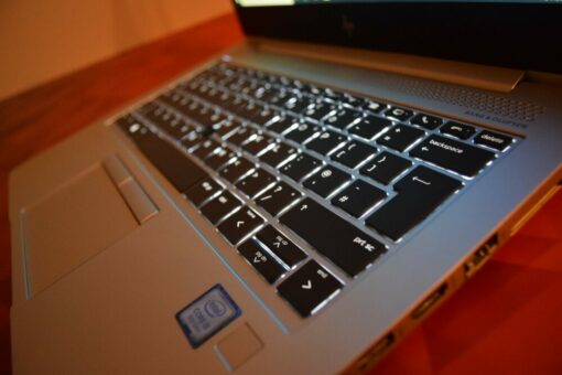 HP Elitebook 830 G6
