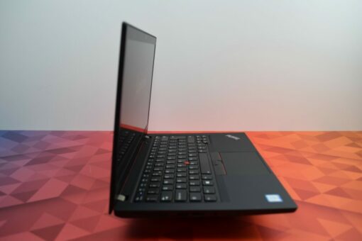 Lenovo ThinkPad T490S