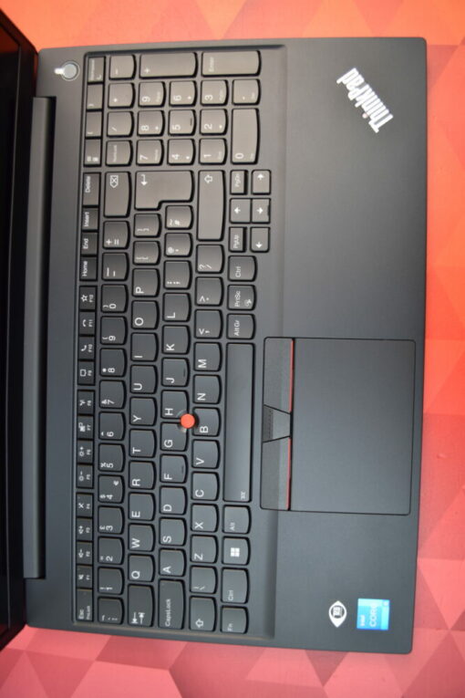 Lenovo E15