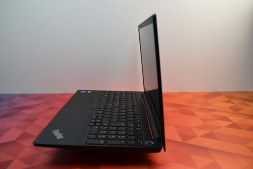 Lenovo E15