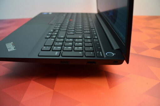 Lenovo E15