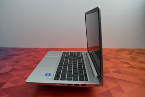 HP Elitebook 640 G8