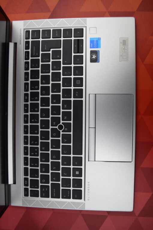 HP Elitebook 840 G8