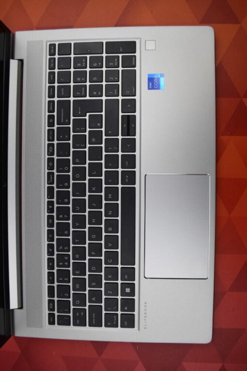 HP Elitebook 650 G9