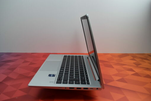 HP Probook 640 G9