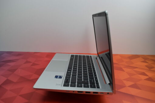 HP Probook 640 G9