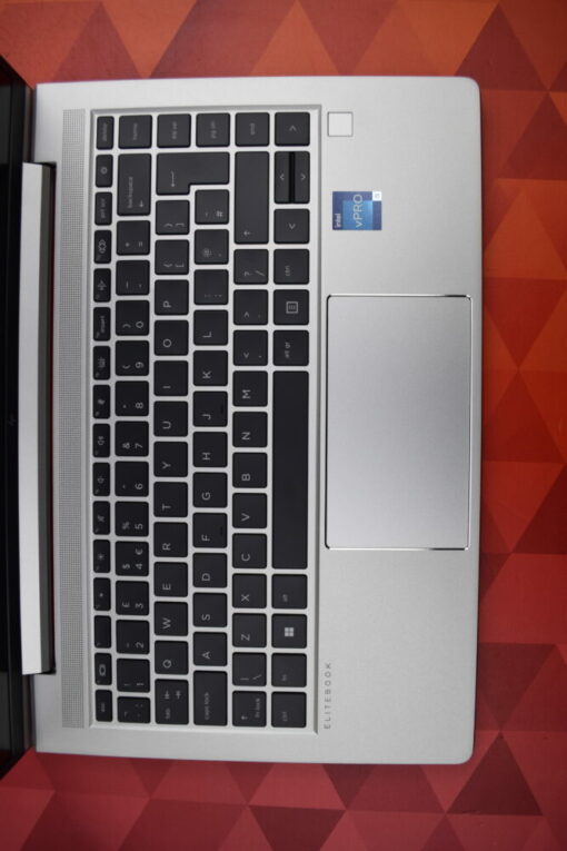HP Probook 640 G9
