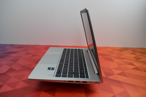 HP Probook 640 G9