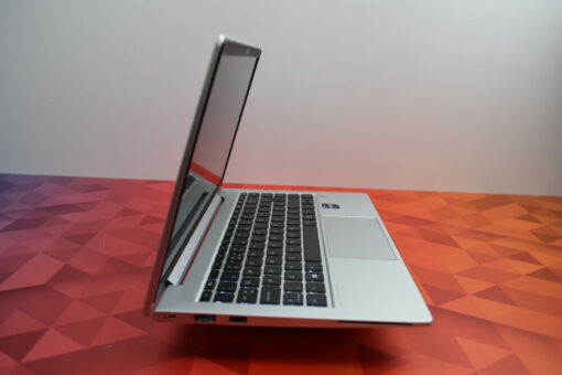 HP Probook 640 G9
