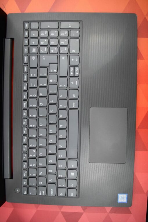 Lenovo V130 15.6" i5 8th gen