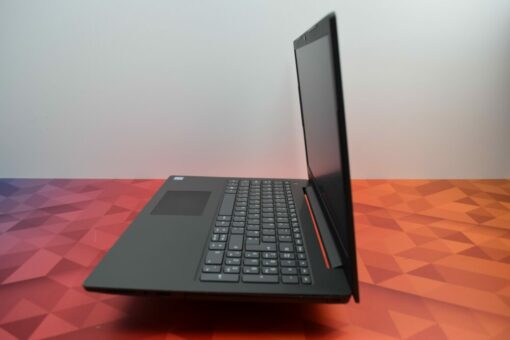 Lenovo V130 15.6" i5 8th gen