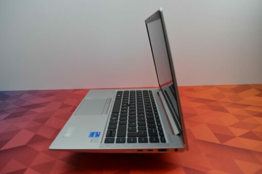 HP Elitebook 840 G8