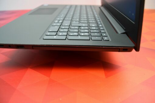 Lenovo V130 15.6" i5 8th gen