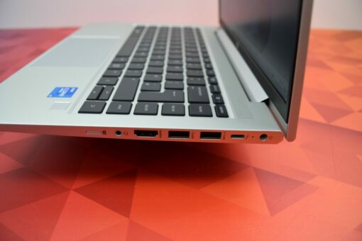 HP Probook 640 G8