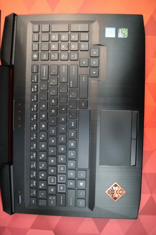 HP OMEN 17 15.6" i7 8th Gen RAM 48GB SSD 1TB 1TB HDD