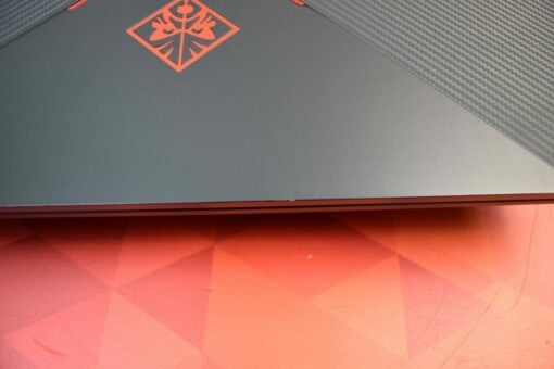 HP OMEN 17 15.6" i7 8th Gen RAM 48GB SSD 1TB 1TB HDD