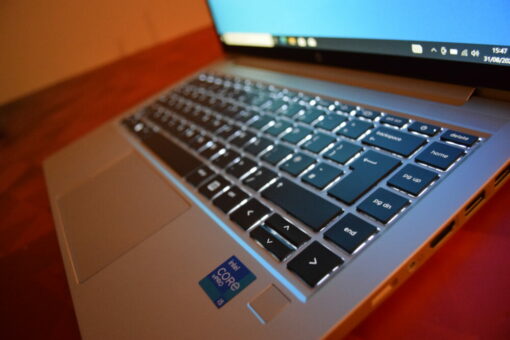 HP Elitebook 640 G8
