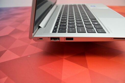 HP Probook 640 G8