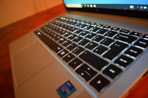 HP Elitebook 640 G8