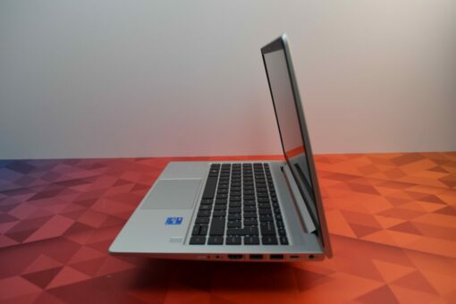 HP Probook 640 G8