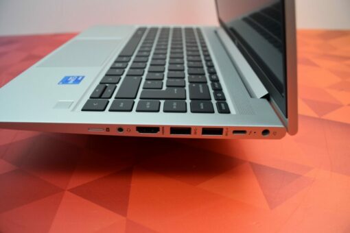 HP Probook 640 G8