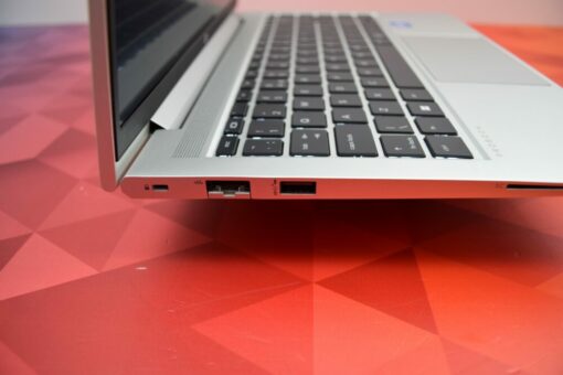 HP Probook 640 G8
