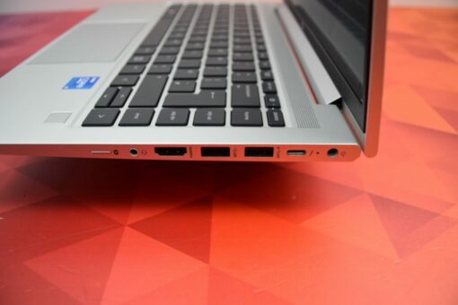 HP Probook 640 G8