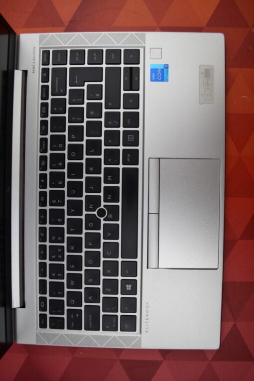 HP Elitebook 840 G8