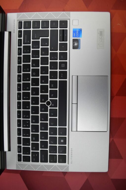 HP Elitebook 840 G8