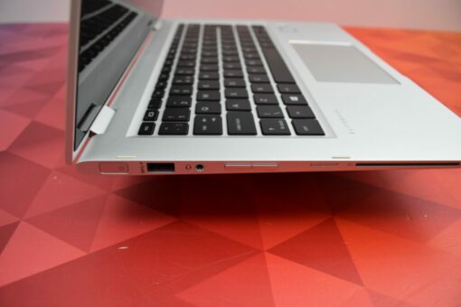 HP EliteBook x360 1030