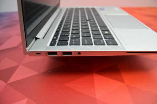 HP Elitebook 840 G8